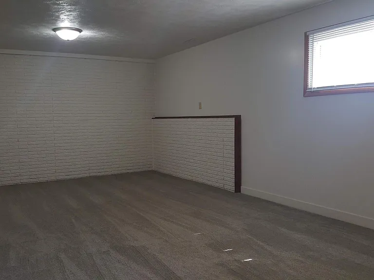 5909 Elkcrest Dr — Photo 22