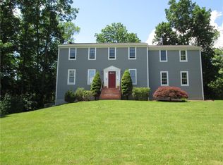 3 Cider Mill Ln, Lincoln, RI 02865
