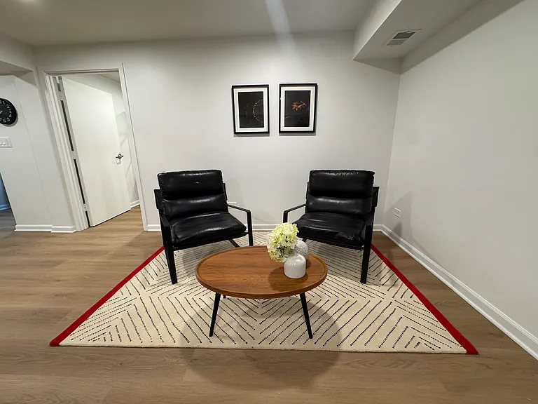 3059 W Augusta Blvd #B — Photo 5