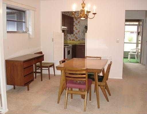 5th image of 1383 Glendale Cir W #211