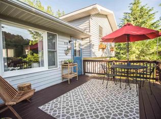 111 S Herman Rd, Suttons Bay, MI 49682