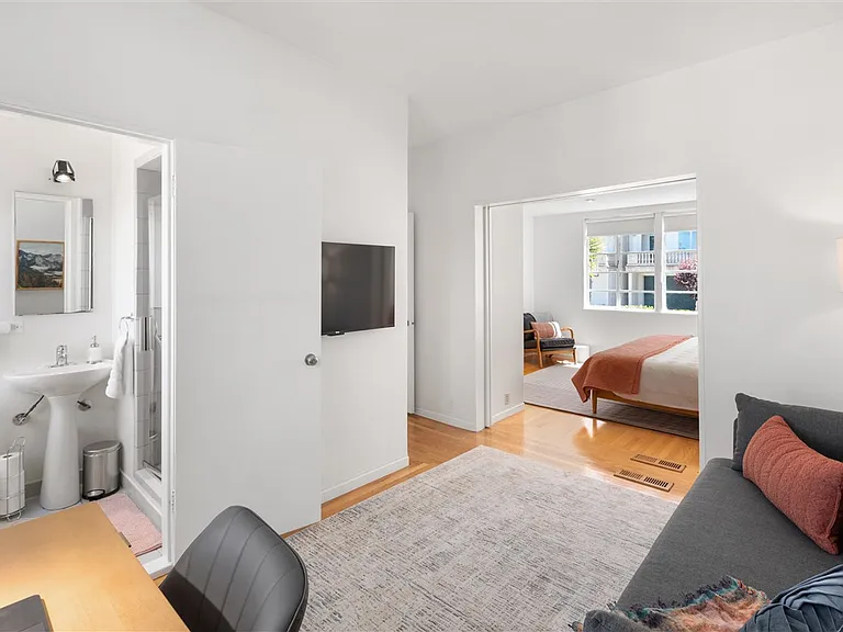 180 Saint Germain Ave — Photo 65