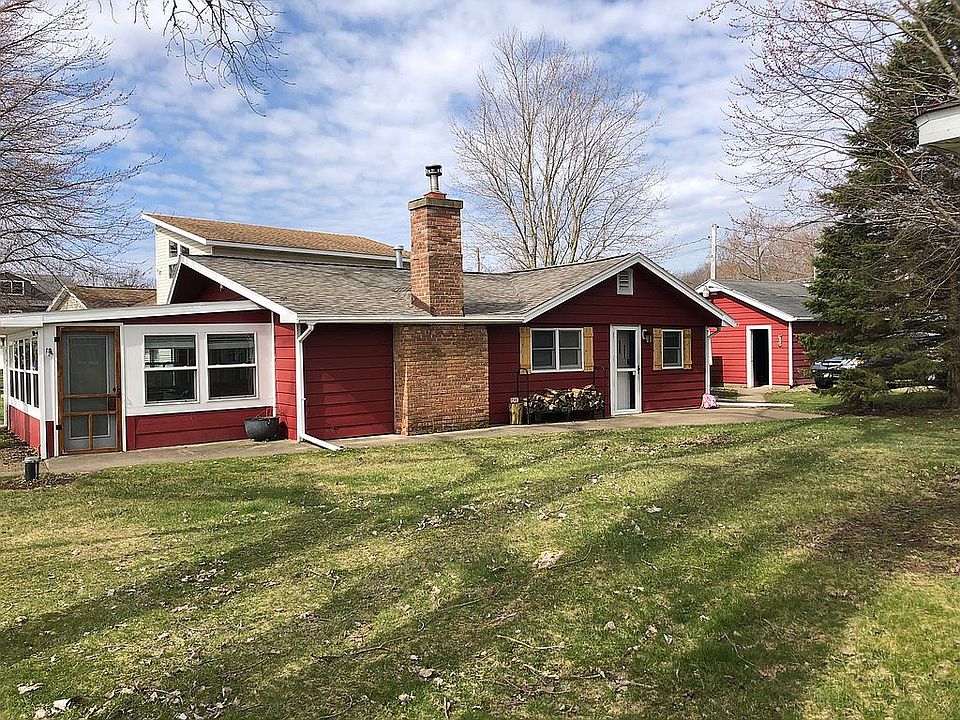 2nd image of 92509 Lakeshore Dr