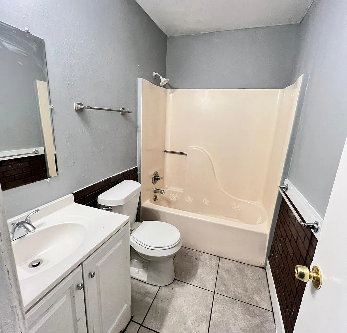 2 bed, 700 sqft, $600 — Photo 3