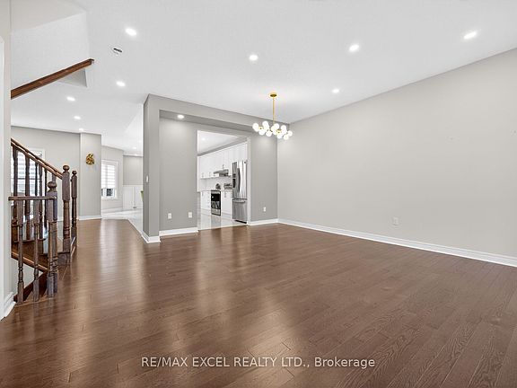 3rd image of 77 Sunnyside Hill Rd