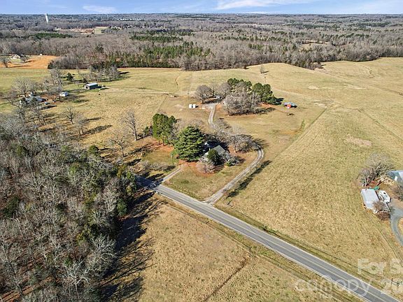 4th image of 612 Old Dutch Rd W