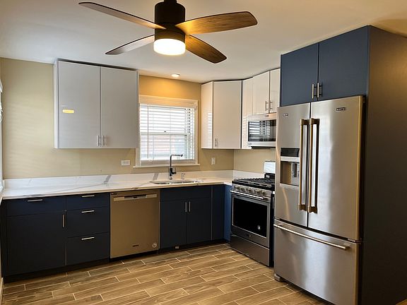 2nd image of 6022 W Fullerton Ave #7BN