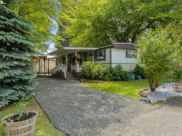 111 Sharway Ln, Winston, OR 97496