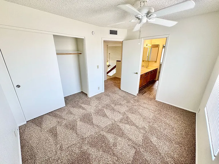 6319 W Townley Ave — Photo 25