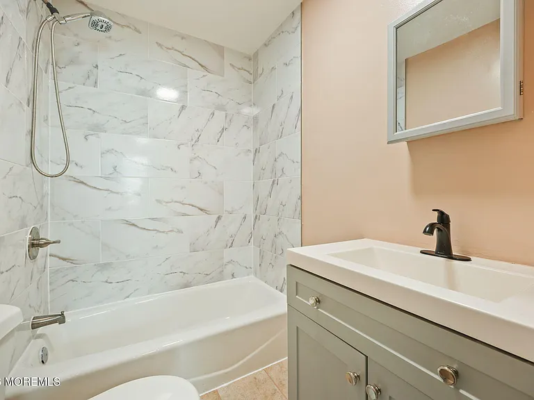 143 Center Ave #2 — Photo 10
