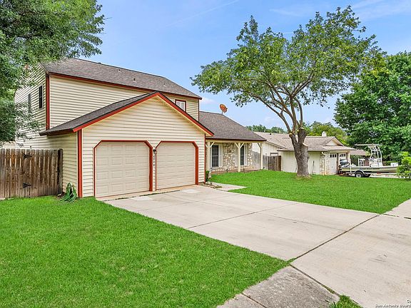 3rd image of 5215 Hacienda Dr