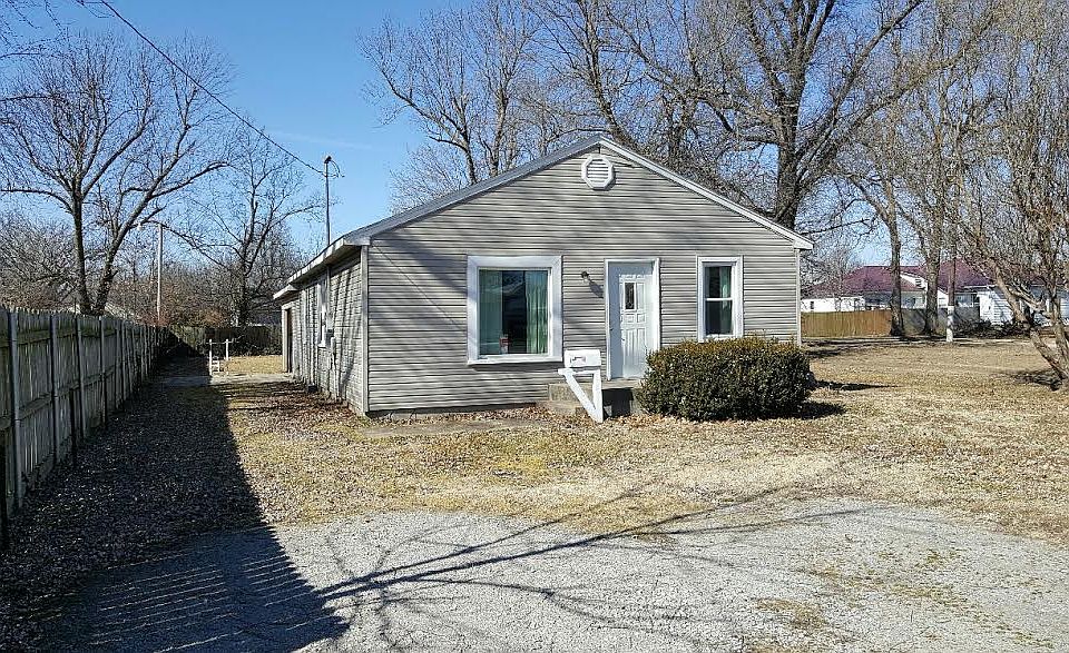 1st image of 309 N California Ave