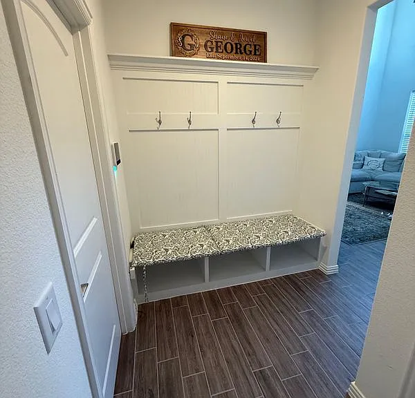 4617 Golden Gate Way — Photo 16