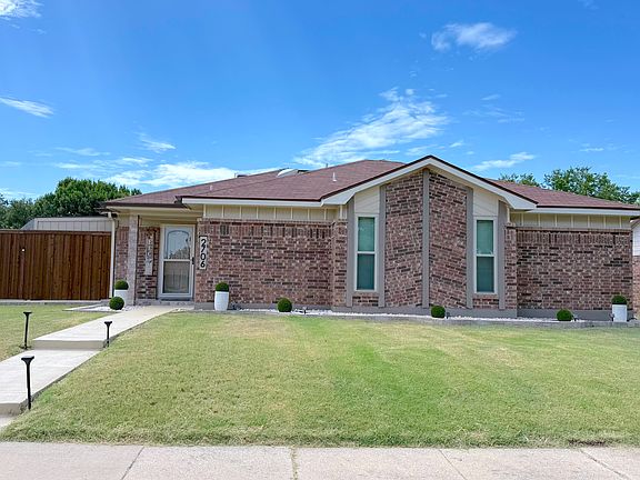 2nd image of 2706 E Wentwood Dr