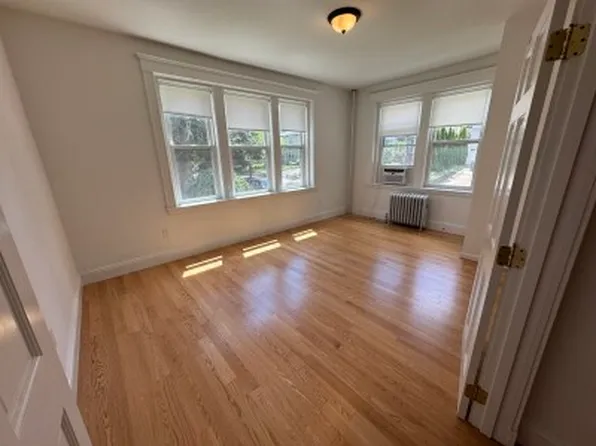 88 Winchester St #2, Brookline, MA 02446