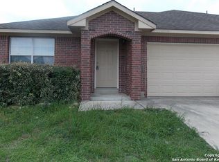 3025 Douglas Fir Dr, New Braunfels, TX 78130