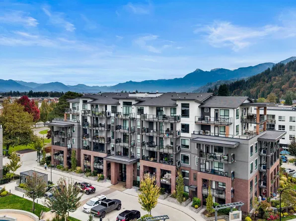 45511 Campus Dr #307, Chilliwack, BC V2R 6K8