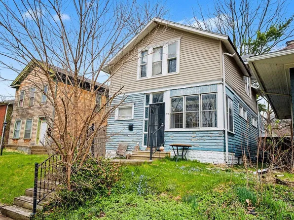 744 Portage Ave, South Bend, IN 46616