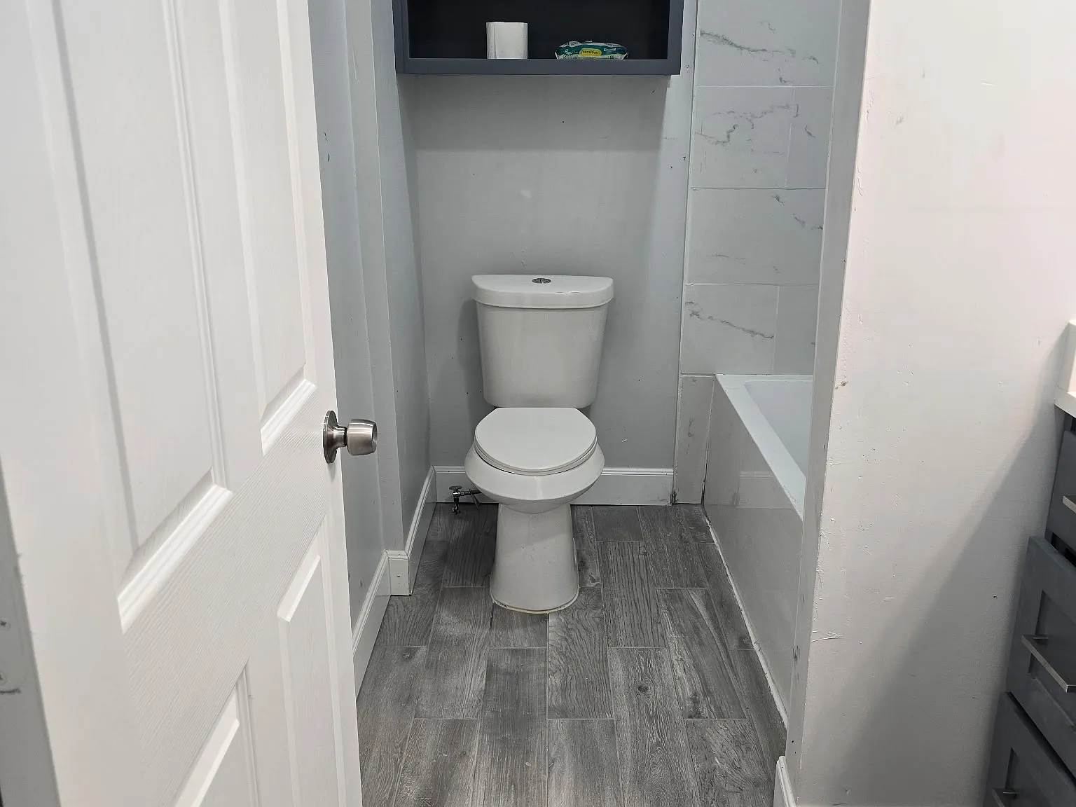 6104 Twin Oaks Dr — Photo 4