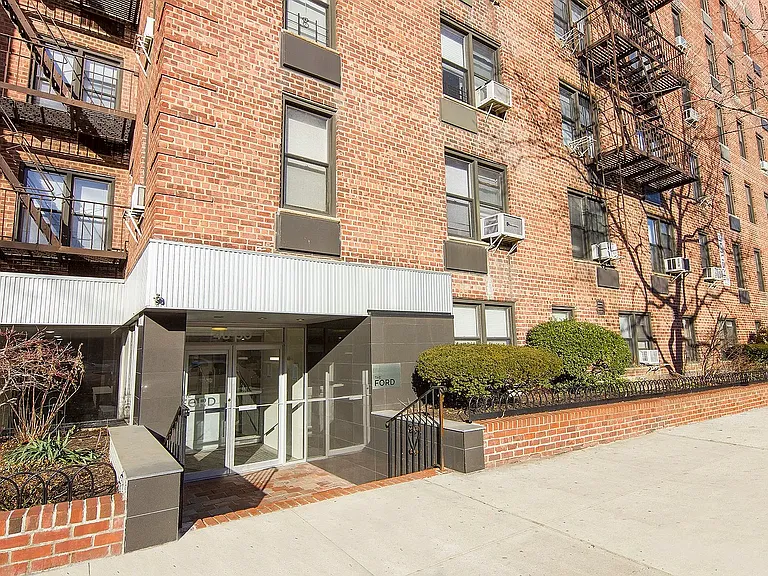 4830 40th St #5D — Photo 6