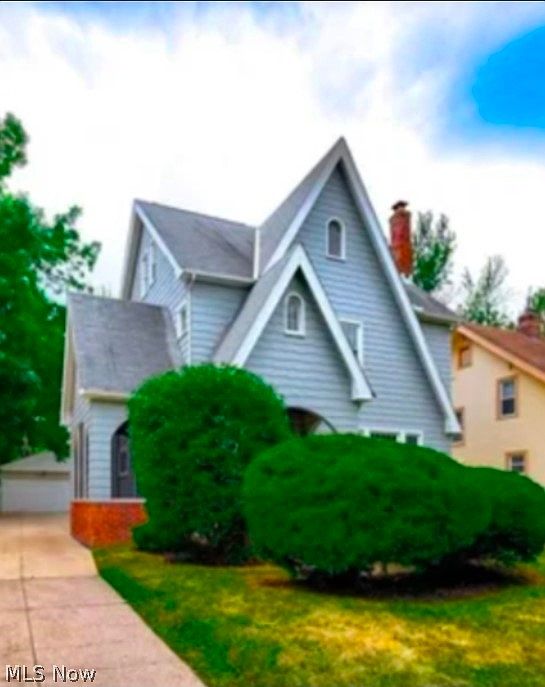 1st image of 3280 Altamont Ave