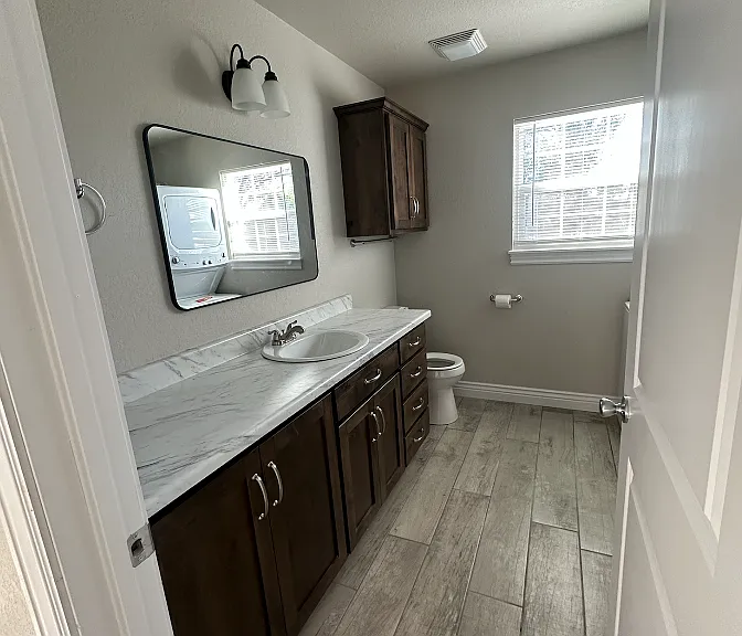 615 S High Ave #A — Photo 6