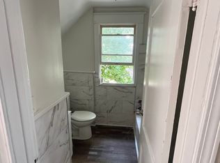 2301 Orleans Ave, Niagara Falls, NY 14303