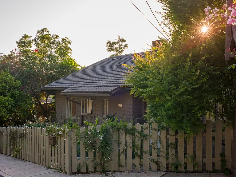 1825 Maltman Ave — Photo 15