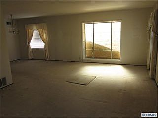 4th image of 8030 Lemoran Ave