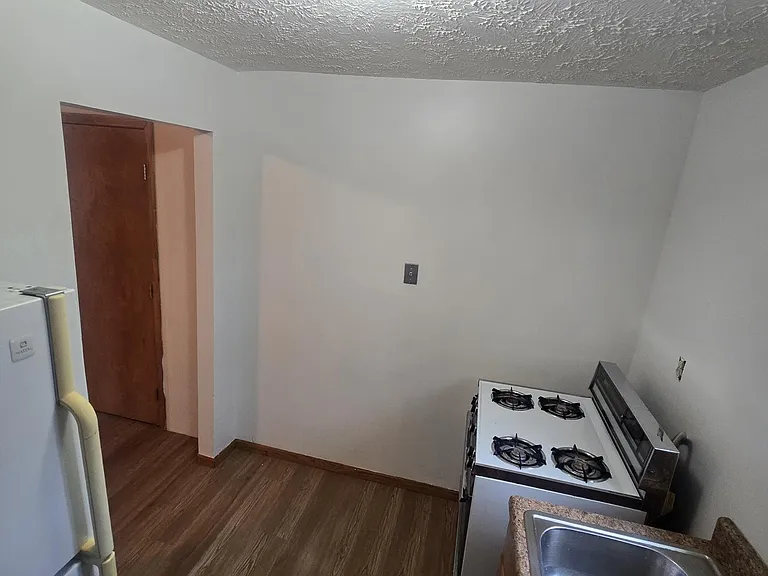 1327 N Elm St #A — Photo 1