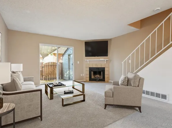6946 W Mississippi Avenue, Lakewood, CO 80226
