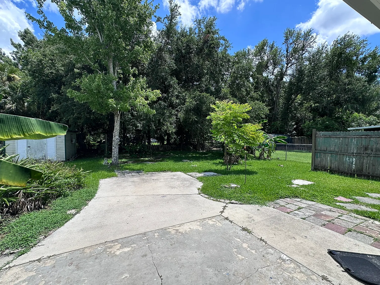 907 Royal Oak Ct — Photo 4