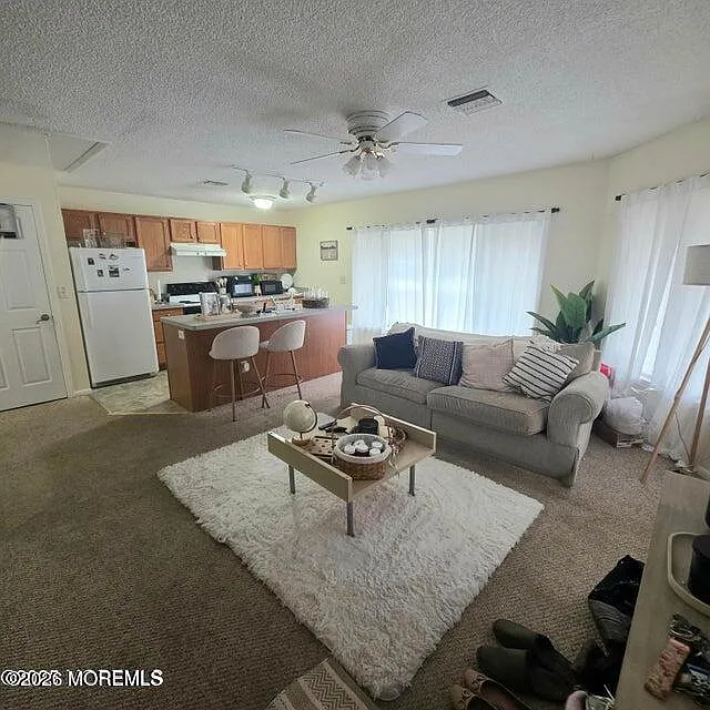1 bed, 5276 sqft, $1,800 — Photo 1