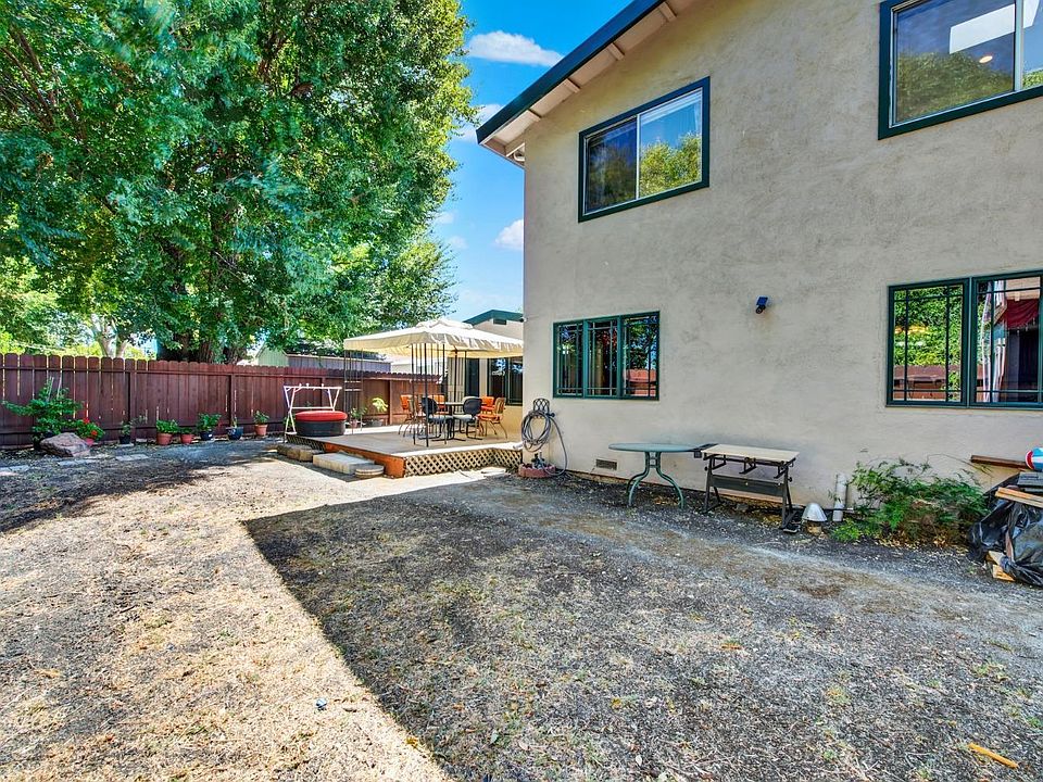 2nd image of 2249 Gehringer Drive
