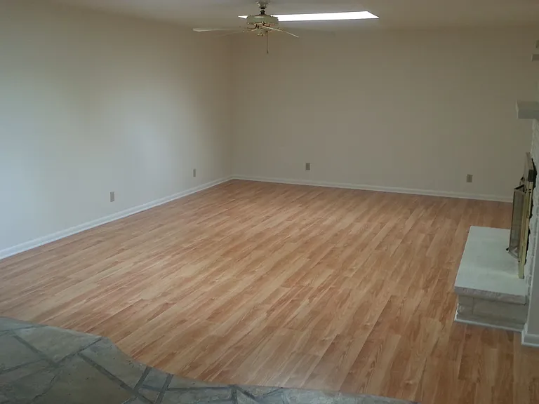 33 Skyline Dr — Photo 7