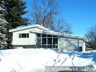 1st image of 725 Elm Ct