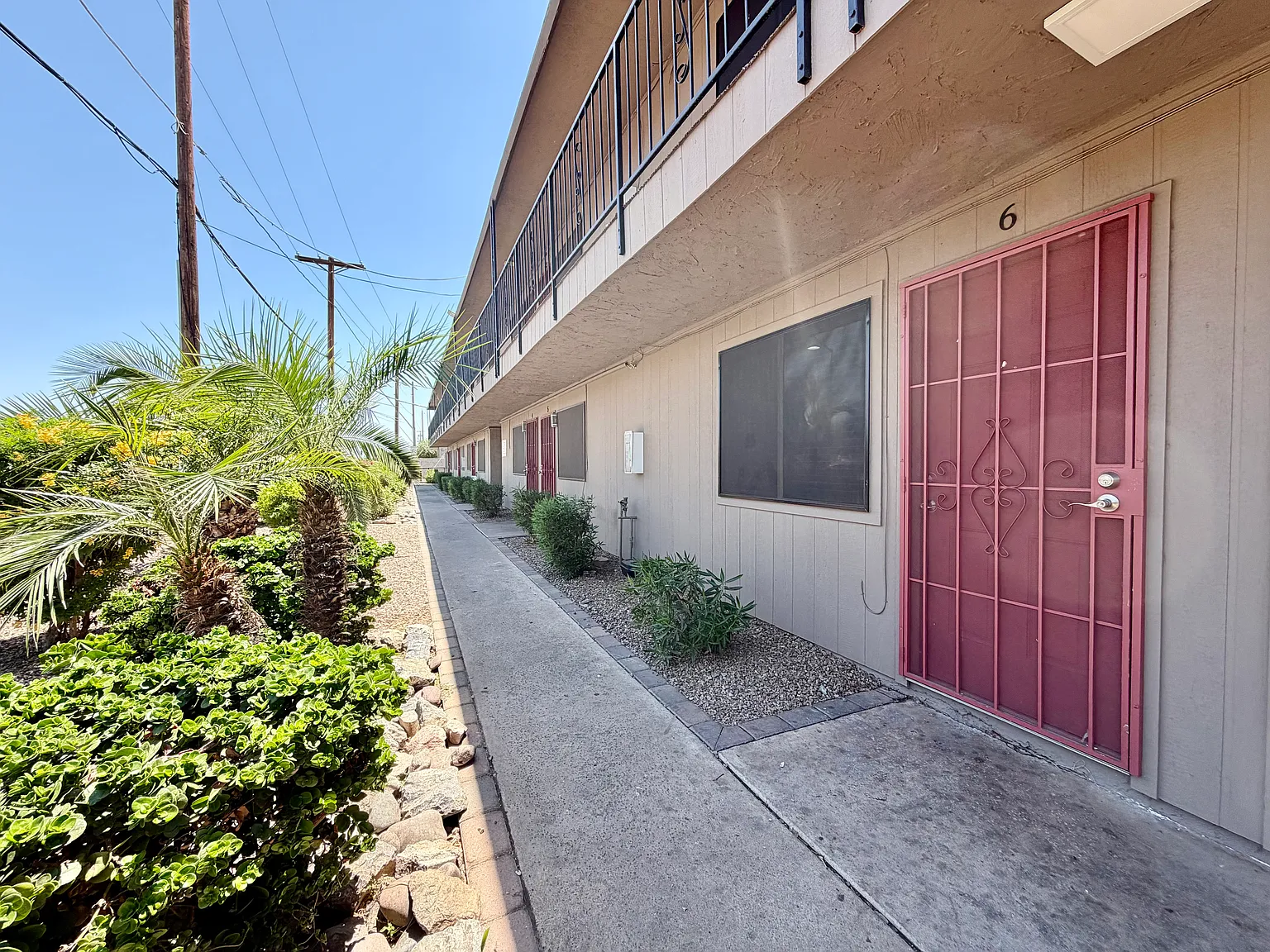 1 bed, $1,095 — Photo 2