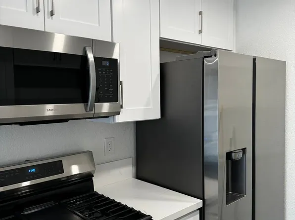 Pomona Terrace, 645 N Pomona Ave APT B, Fullerton, CA 92832