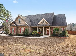 817 Smallwood Trce, Hampton, GA 30228