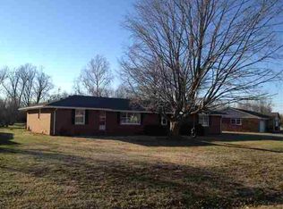 446 S Wye Dr, Henderson, KY 42420