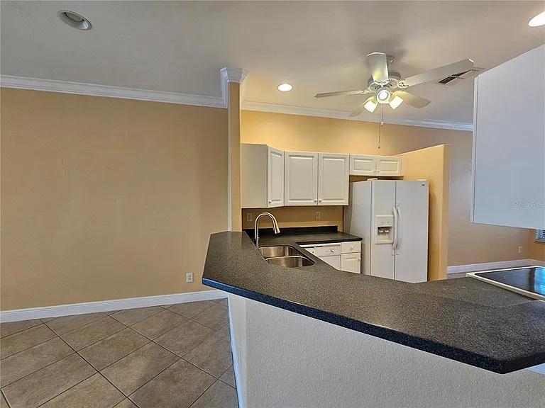 231 S Cultural Park Blvd #B — Photo 6