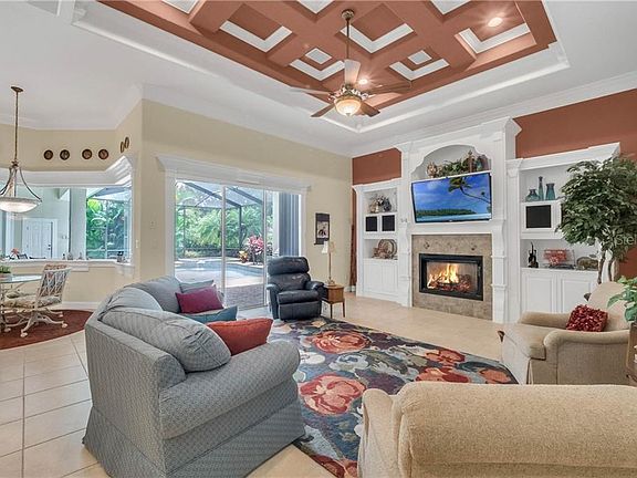 5th image of 9457 Waterford Oaks Dr