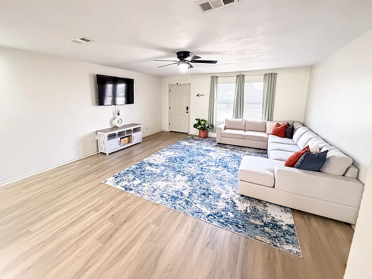 4205 Waterproof Dr — Photo 8