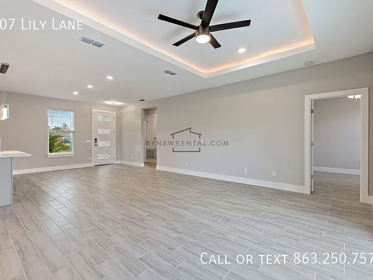 107 Lily Ln — Photo 12