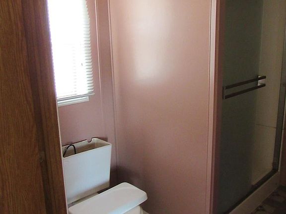 2nd image of 1100 Prairie Ln