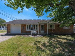 2174 Renshaw Ave, Dayton, OH 45439