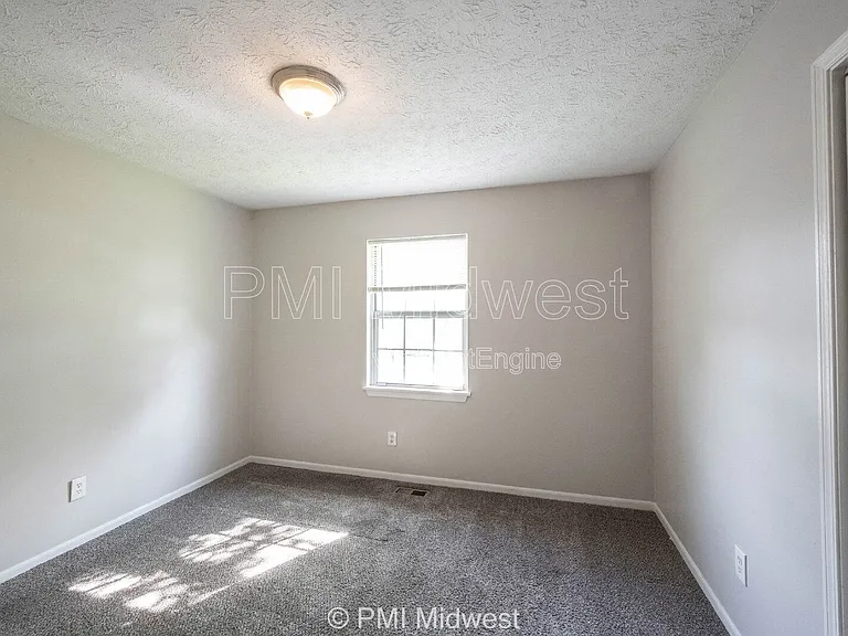 3281 Cherry Lake Ln — Photo 21