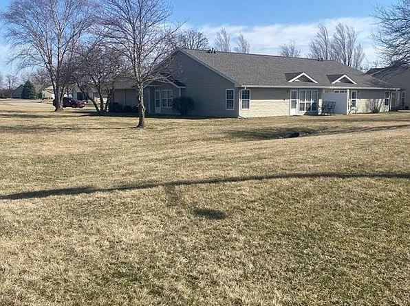 4840 Arbor Ct, Decatur, IL 62526