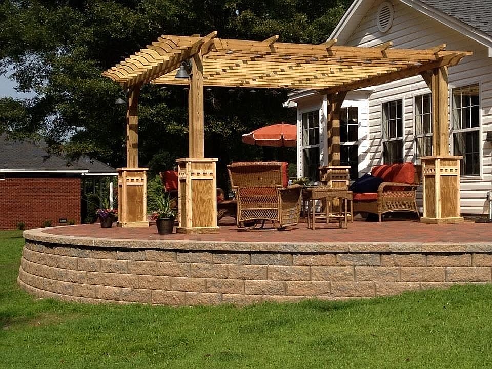 2nd image of 1034 Martin Ln