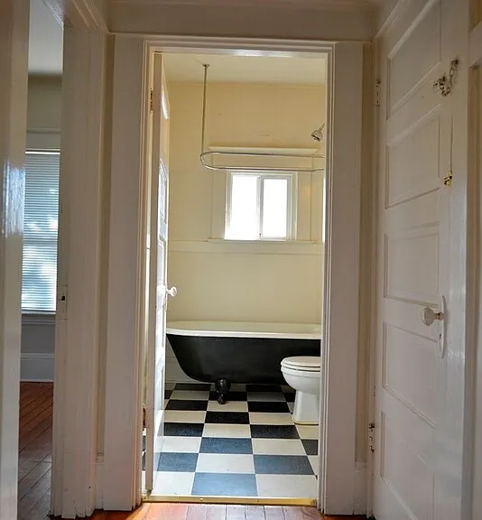 3956 N Albina Ave — Photo 10